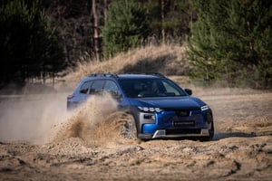 E-Outback-Blu-offroad--Image-069