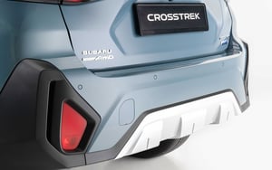 Subaru Crosstrek Kunststoffheckblende