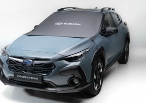 Abdeckung für die Windschutzscheibe mit Subaru Logo und Schriftzug